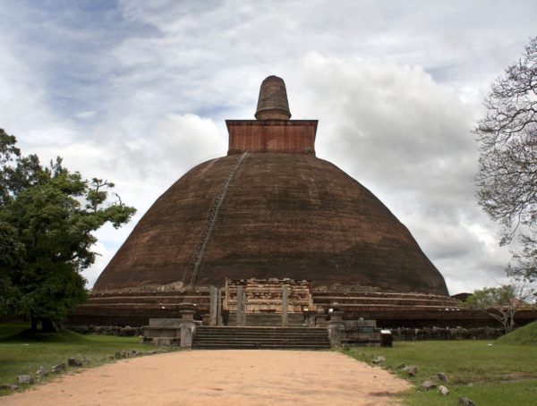 Places to Visit in Anuradhapura, Ancient city of Sri Lanka | The Stupid ...